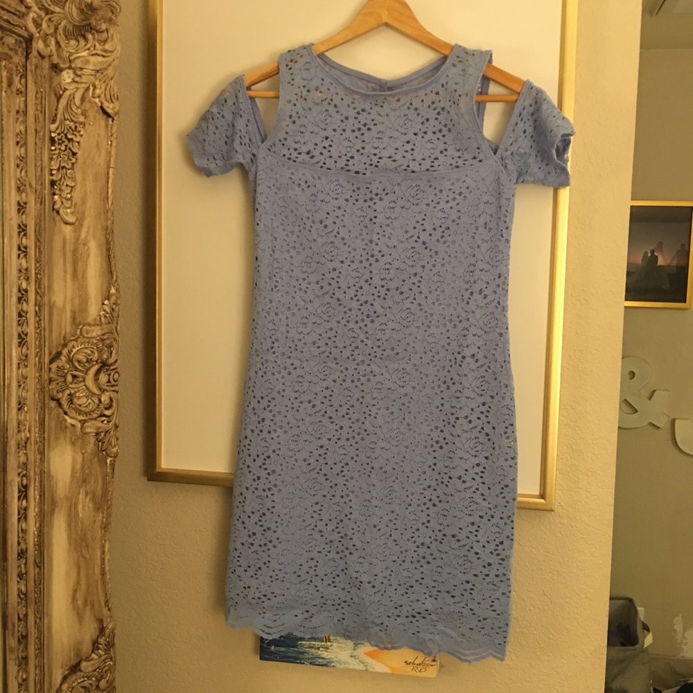 π¦β SOLD βπ¦ Hollister lace dress - Picture 6 of 10